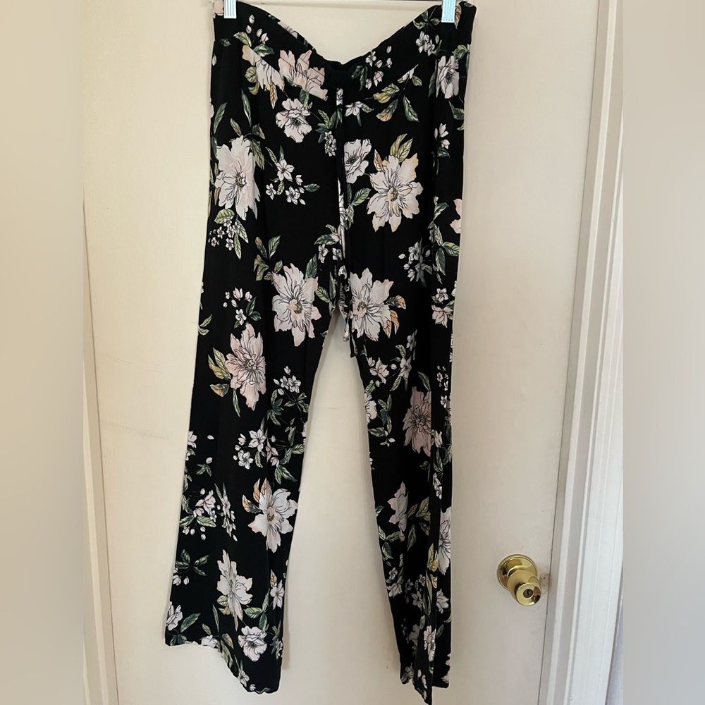 Bebop Floral Black Wide-Leg Pants
